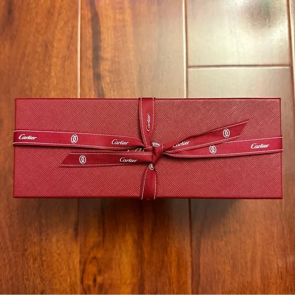 🆕 Cartier Glass Scented Candles - Set of 3 - Picture 3 of 10